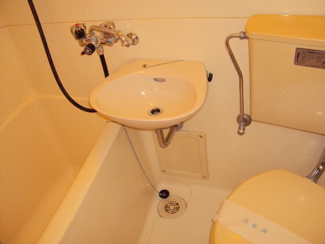 Bath. bus ・ toilet