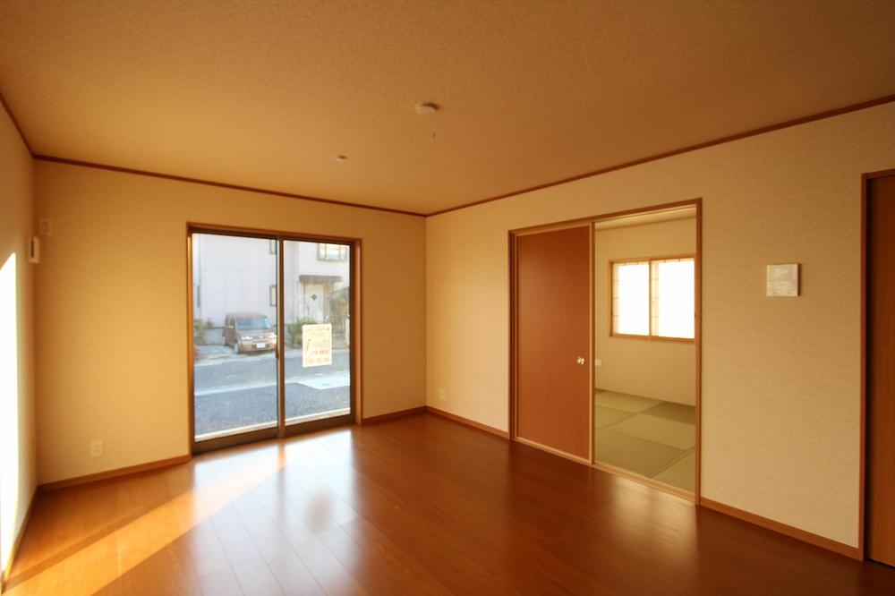 Living. living 7 Building