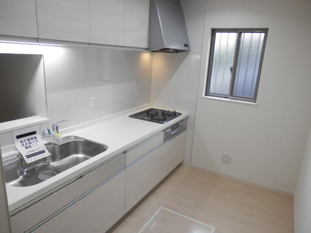Same specifications photo (kitchen). (1 Building) same specification