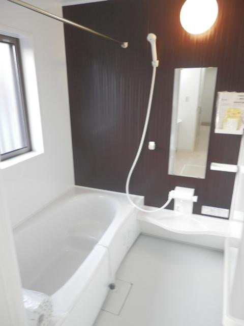 Same specifications photos (Other introspection). (1 Building) same specification