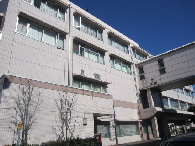 Hospital. Katanajinkai Sakado 680m to Central Hospital (Hospital)