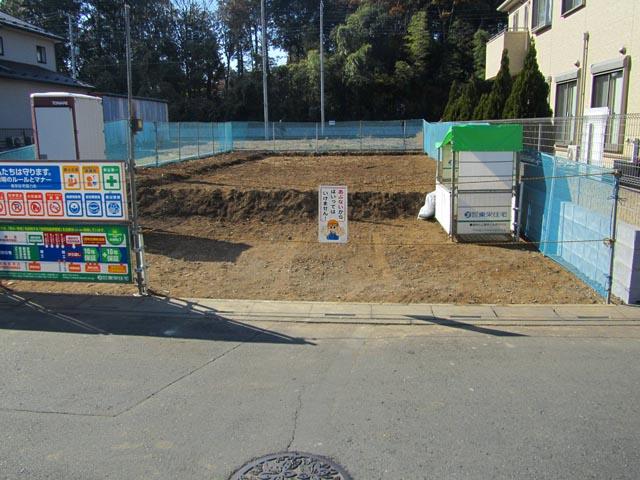 Local appearance photo. Local (11 May 2013) Shooting