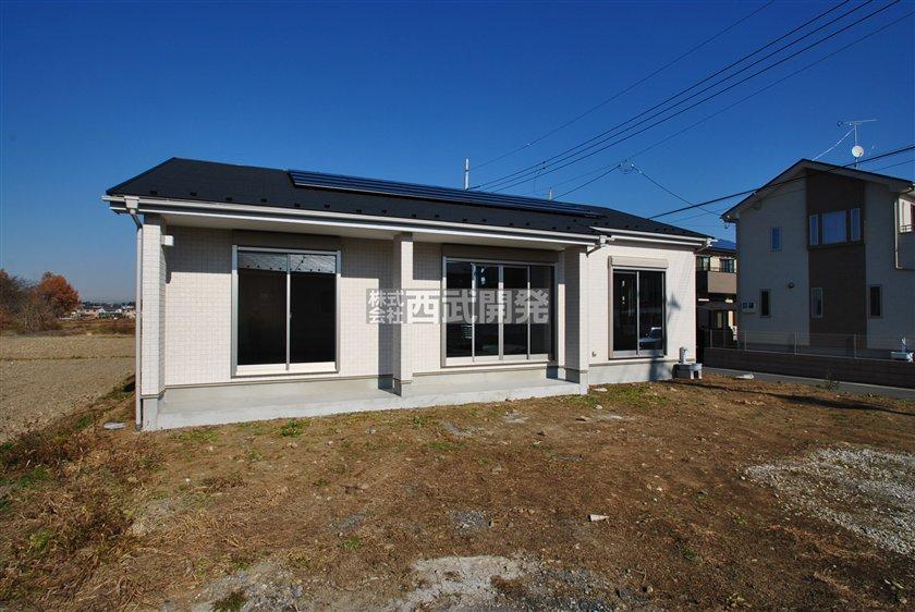 Local appearance photo. Local (12 May 2012) shooting