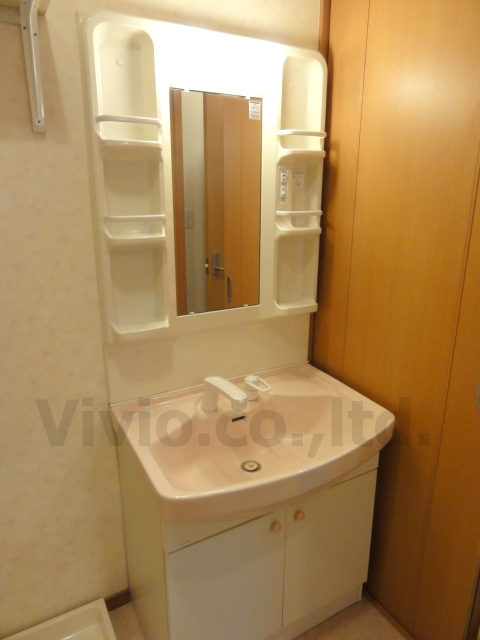 Washroom. It is a popular independent wash basin