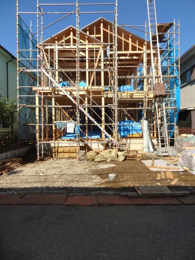 Local appearance photo. Local (10 May 2013) Shooting