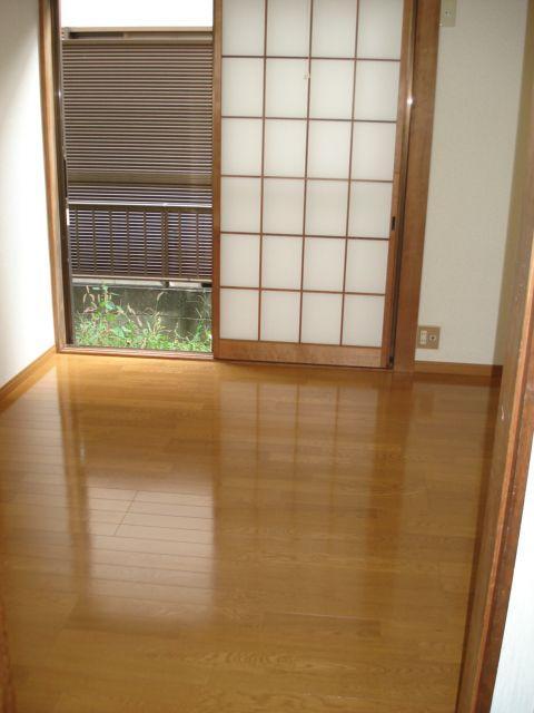 Living and room. 1F Western-style