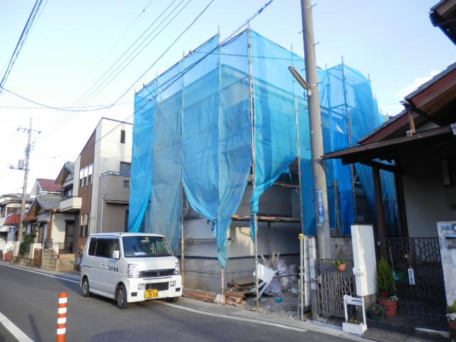 Local appearance photo. Local (12 May 2013) Shooting