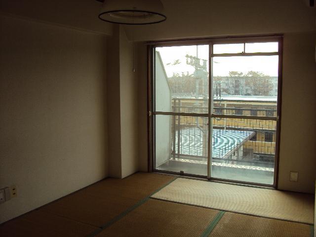 Other room space. Japanese-style room 2