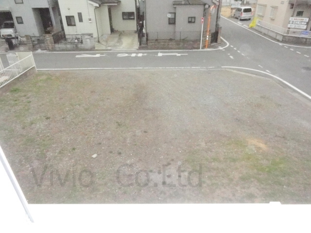 View. It is the scenery viewed from the second floor.