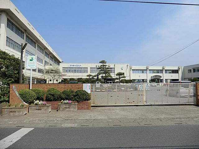 Junior high school. Satte Municipal Satte until junior high school 650m