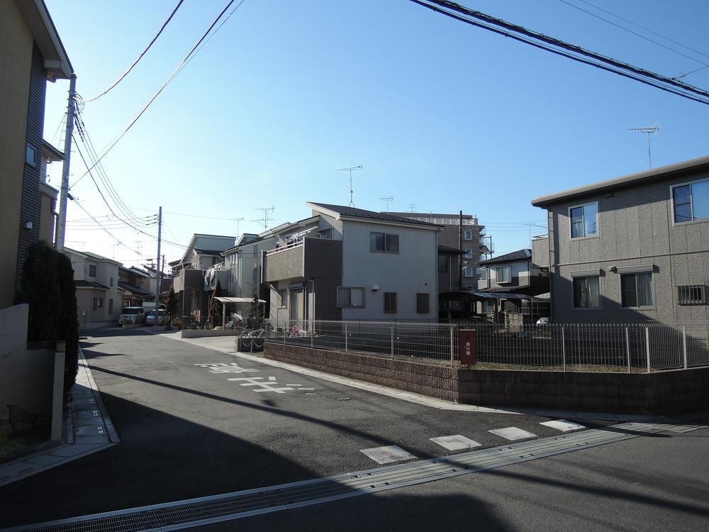 Local photos, including front road. Local Photos (2)