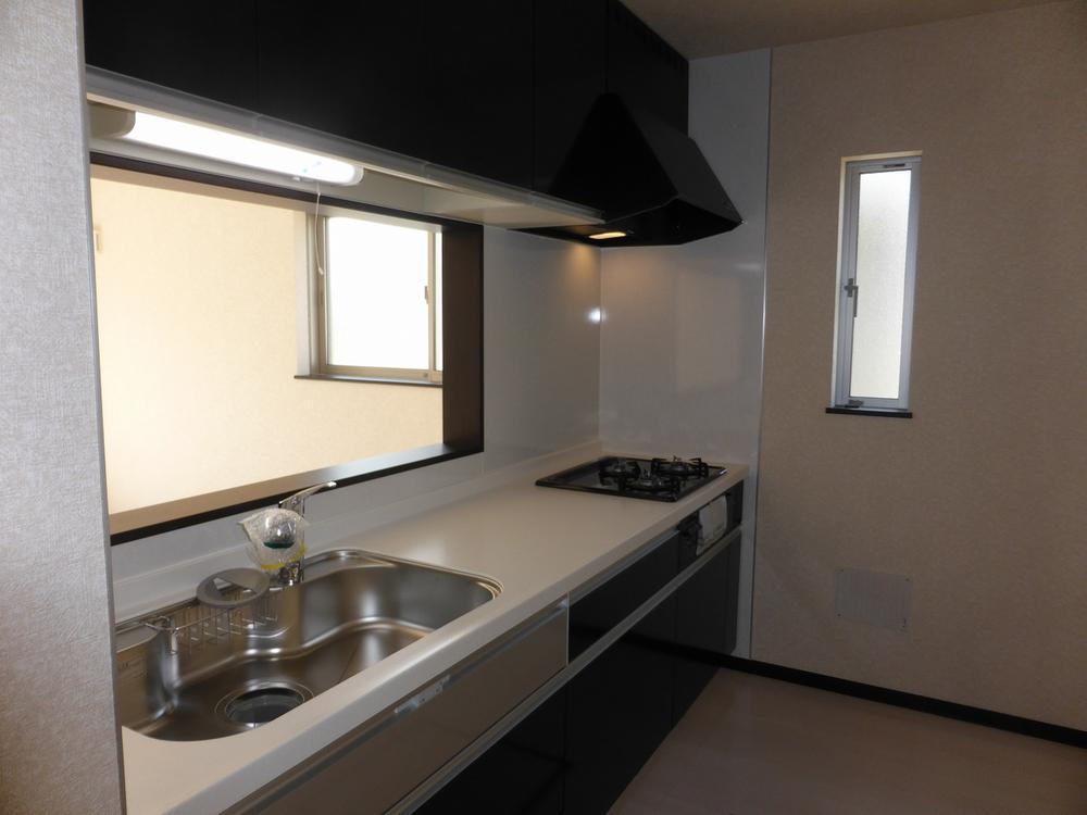 Same specifications photo (kitchen). Example of construction