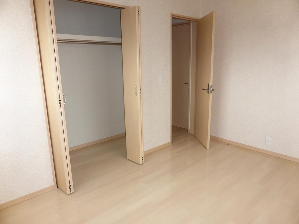 Receipt. Example of construction