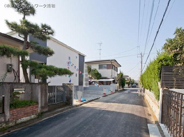 Local appearance photo