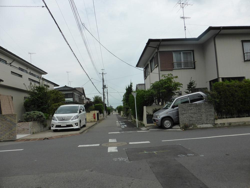 Local photos, including front road. 2013.8.6 shooting. Local front road