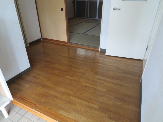 Entrance. Wide entrance hall are not in the apartment