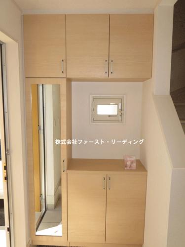 Entrance.  [1 Building] (Same specification equipment)