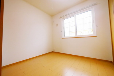 Other room space.  ☆ Image ☆ 