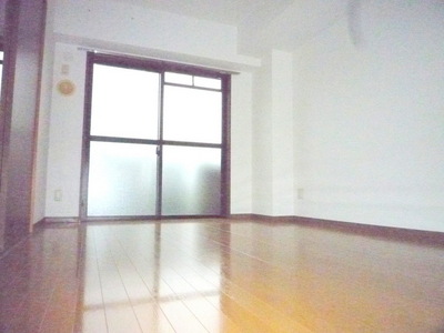 Living and room. Open living