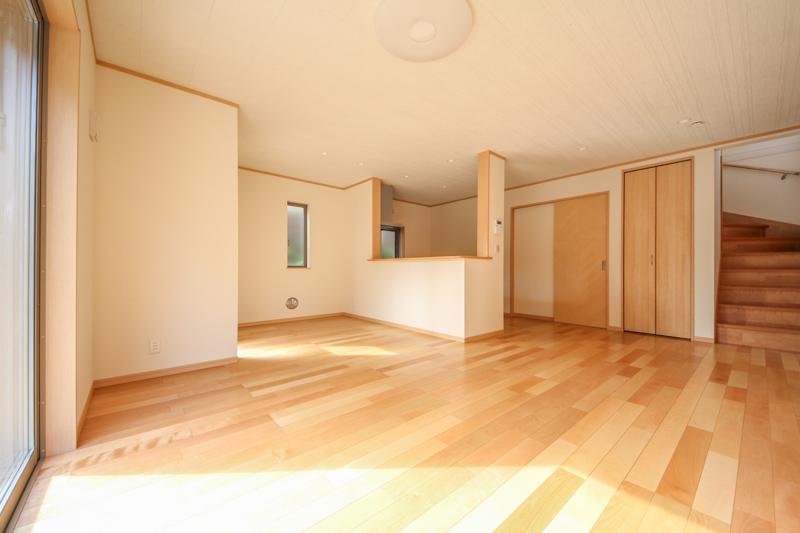 Building plan example (introspection photo). Building plan example / Building area 95.22 sq m  17 Pledge, LDK of living stairs