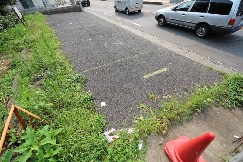 Local photos, including front road. Local (July 2013) Shooting