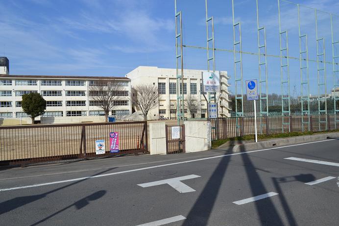 Junior high school. Iruma field junior high school
