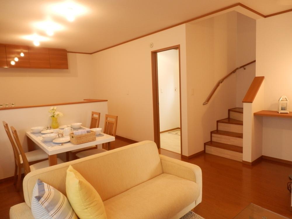 Non-living room. Same specifications