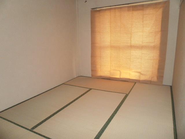 Other room space. Japanese style room