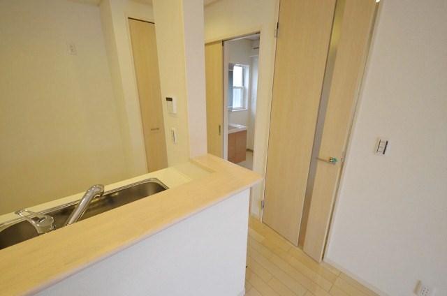 Other. Wash room from the kitchen, To the bathroom, It is functional water housework flow line around. (1 Building)