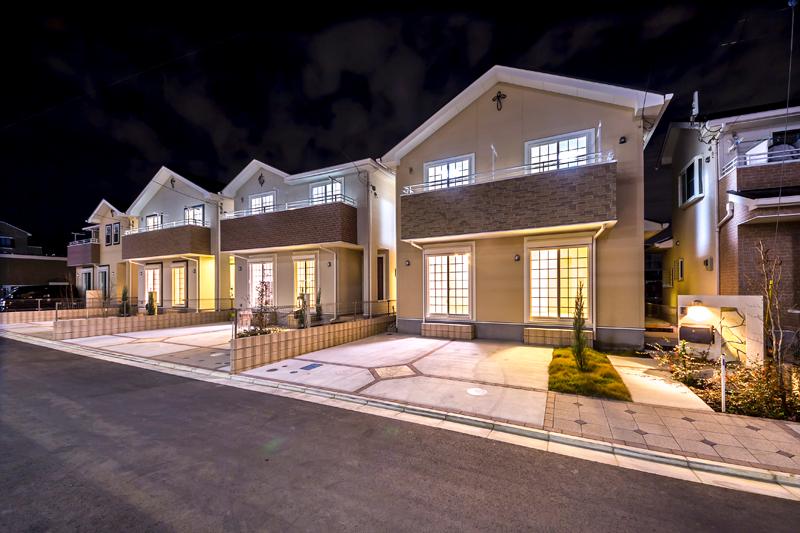 Local appearance photo. All building car spaces Thank 2 car parallel. Since the front road has no through traffic, Your home is also safe with small children. 