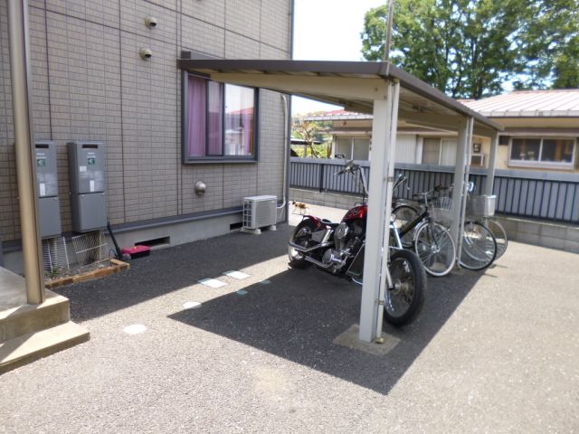 Other. Parking space available with the roof on site