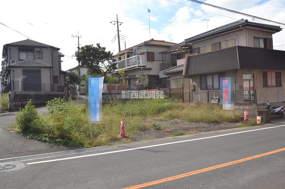 Local appearance photo. Local (10 May 2013) Shooting