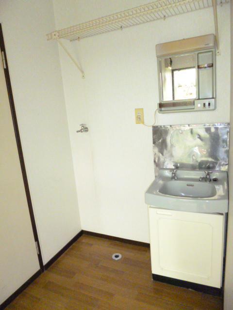 Washroom. Dressing room