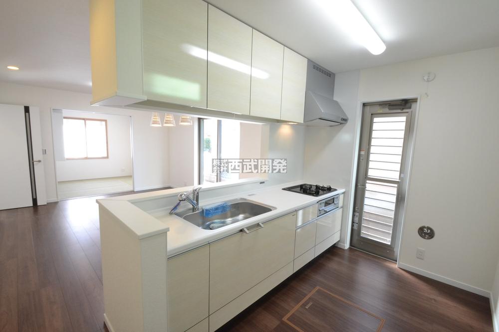 Same specifications photo (kitchen). Same specifications