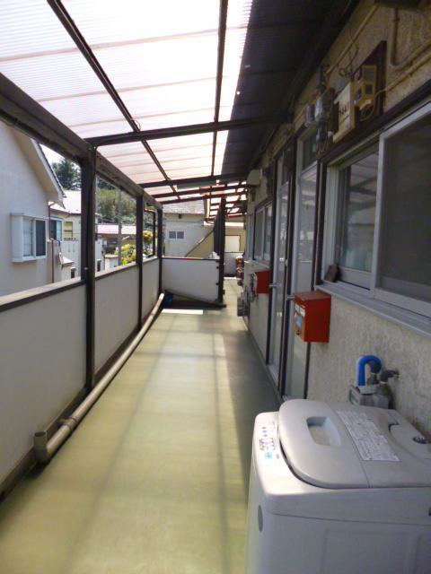 Other common areas. Share corridor