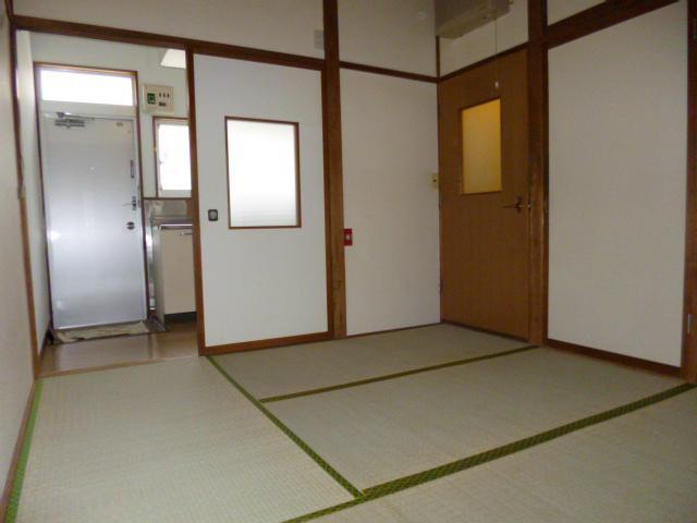 Other room space. Other room