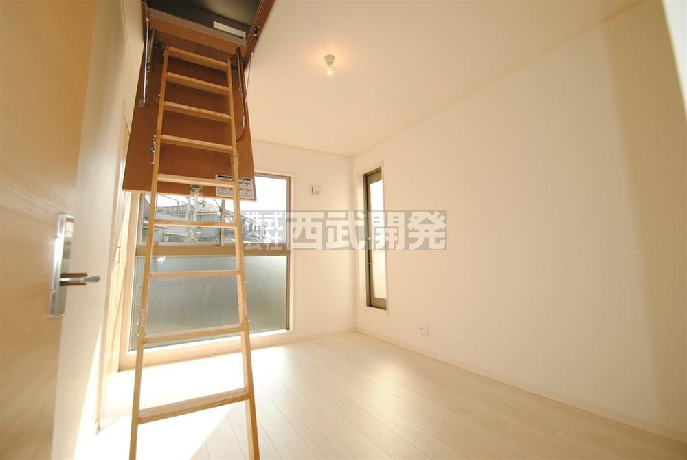 Same specifications photos (Other introspection). Same specifications