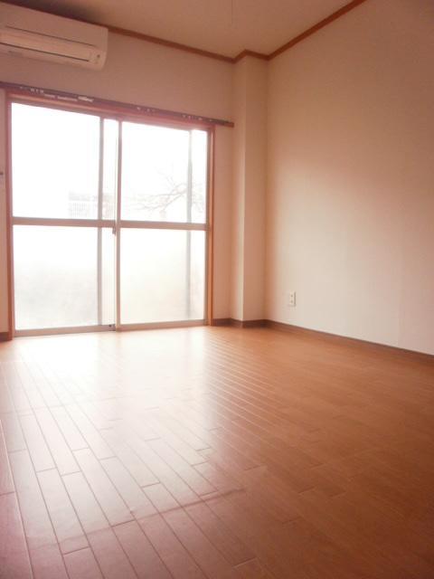 Living and room. room