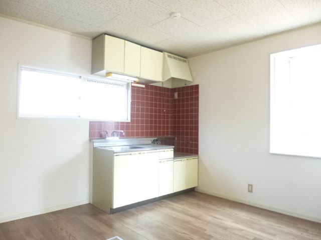 Kitchen. Is good ventilation because the window there is a lot.