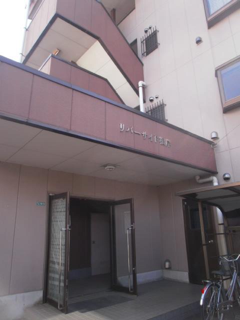 Entrance. Entrance