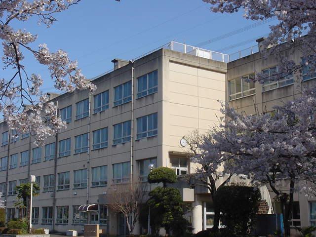 Junior high school. Sayama 1000m to stand Kashiwabara junior high school