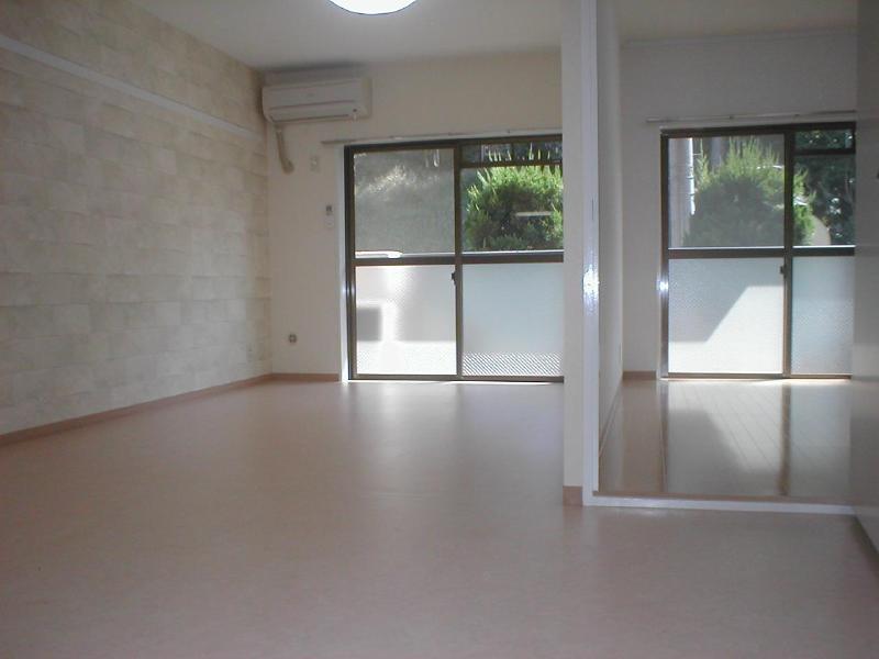 Living and room. Living