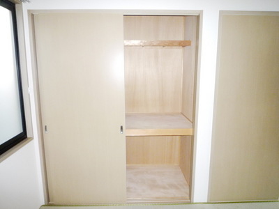 Receipt. Storage space!