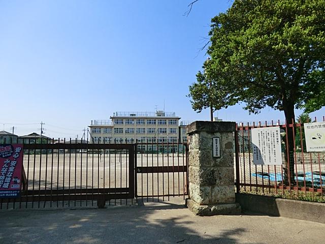 Junior high school. Sayama municipal Iruma until junior high school 1330m