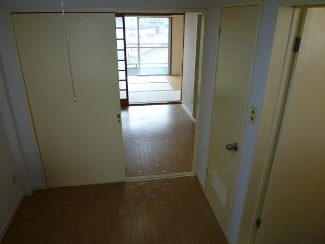 Other room space. Room 2