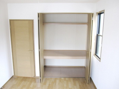 Receipt. Storage is generous