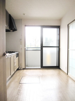 Living and room. DK6 Pledge