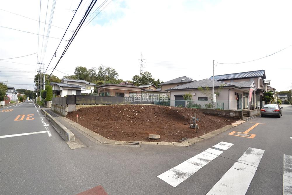 Local appearance photo. Local (10 May 2013) Shooting