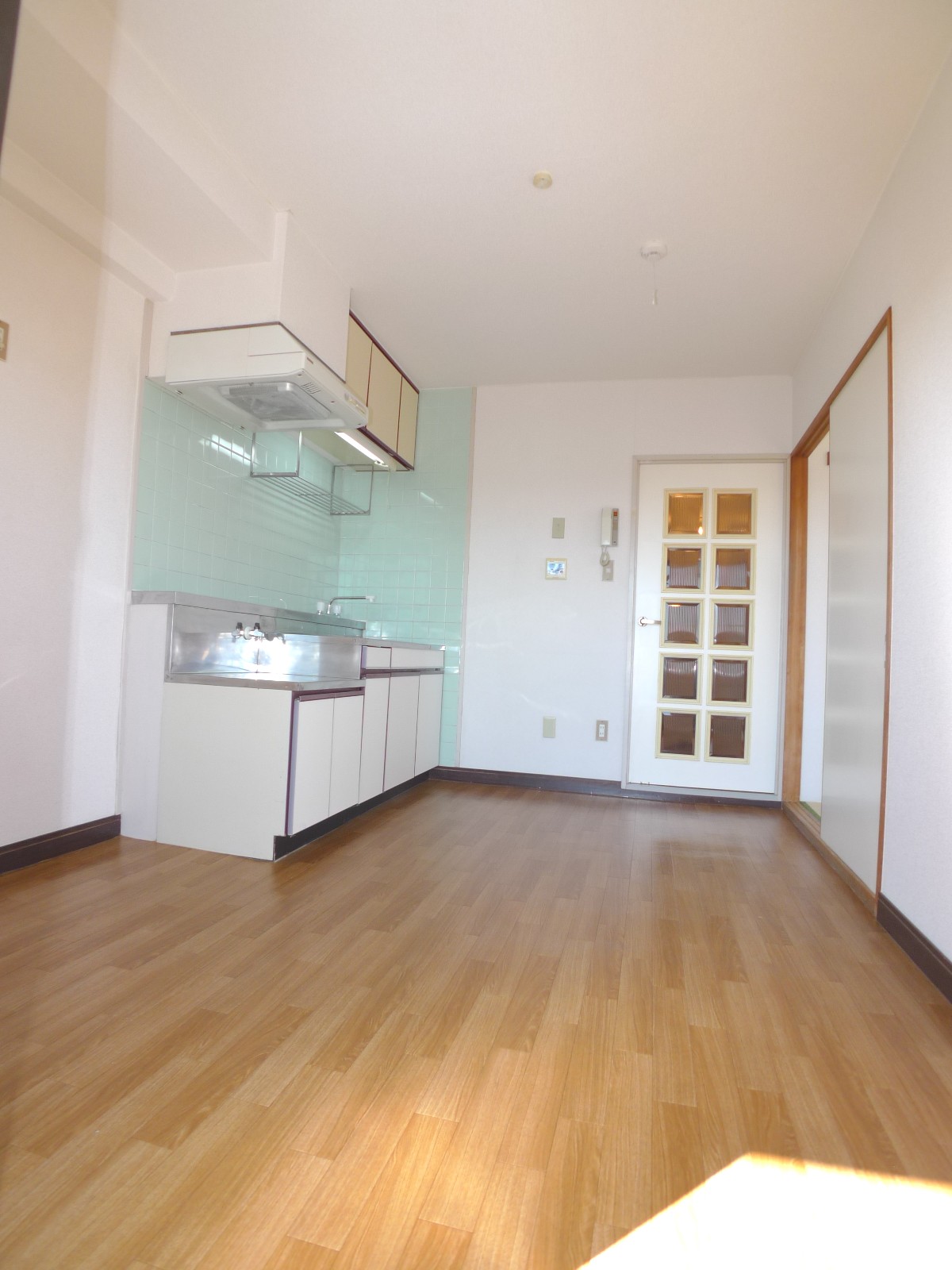 Kitchen. Bright kitchen