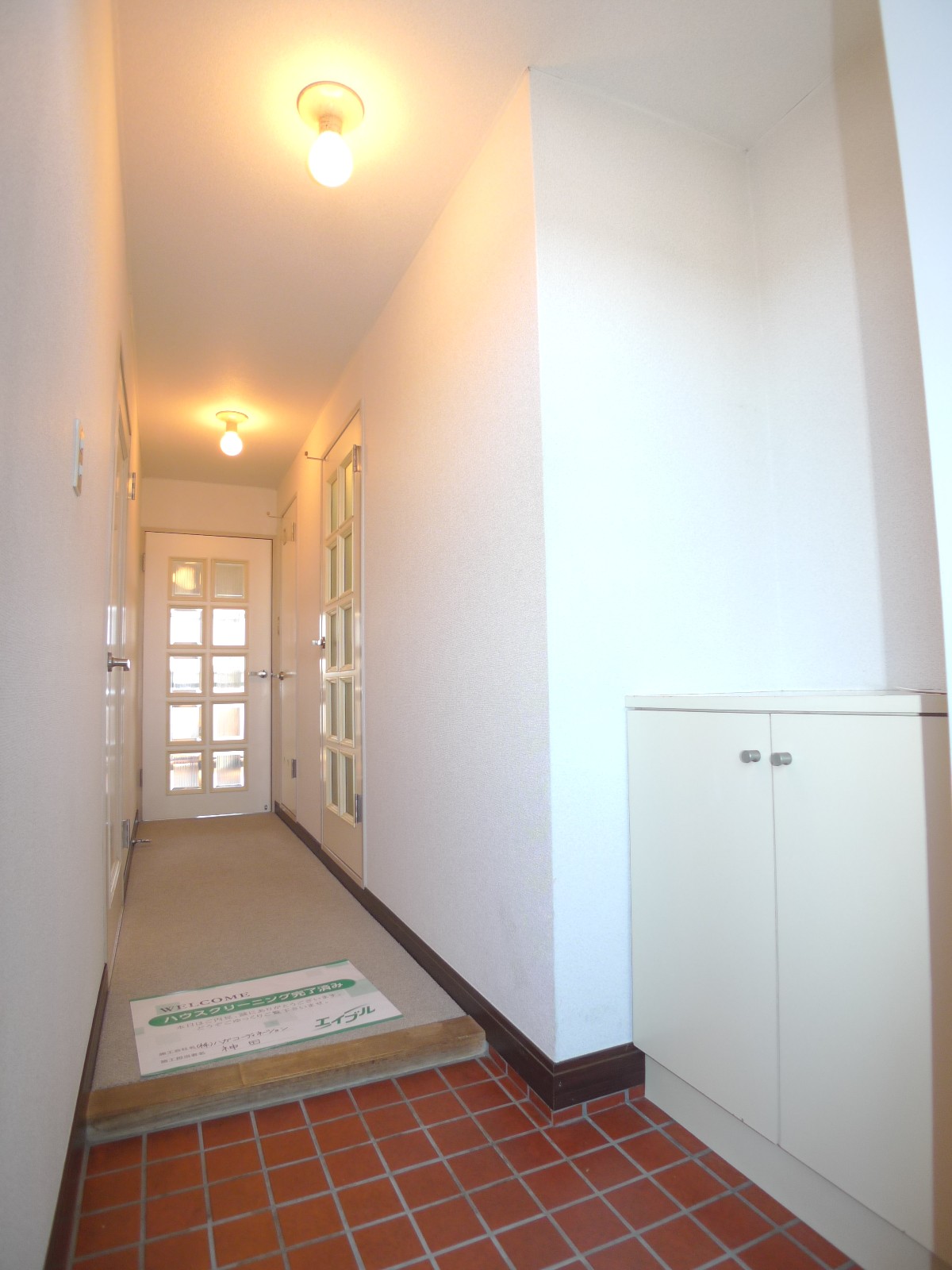 Entrance. Entrance ・ Corridor